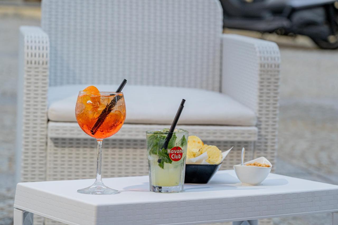 Hotel Marinaro Santa Teresa Gallura Kültér fotó