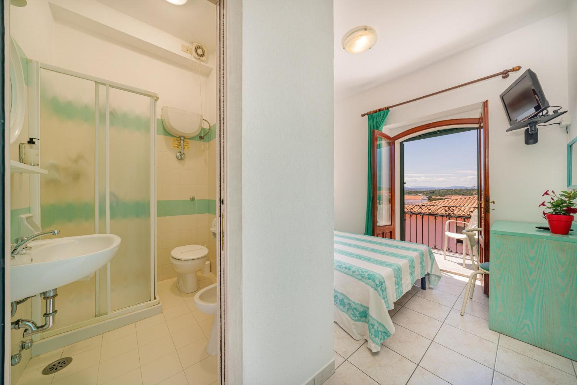 Hotel Marinaro Santa Teresa Gallura Kültér fotó